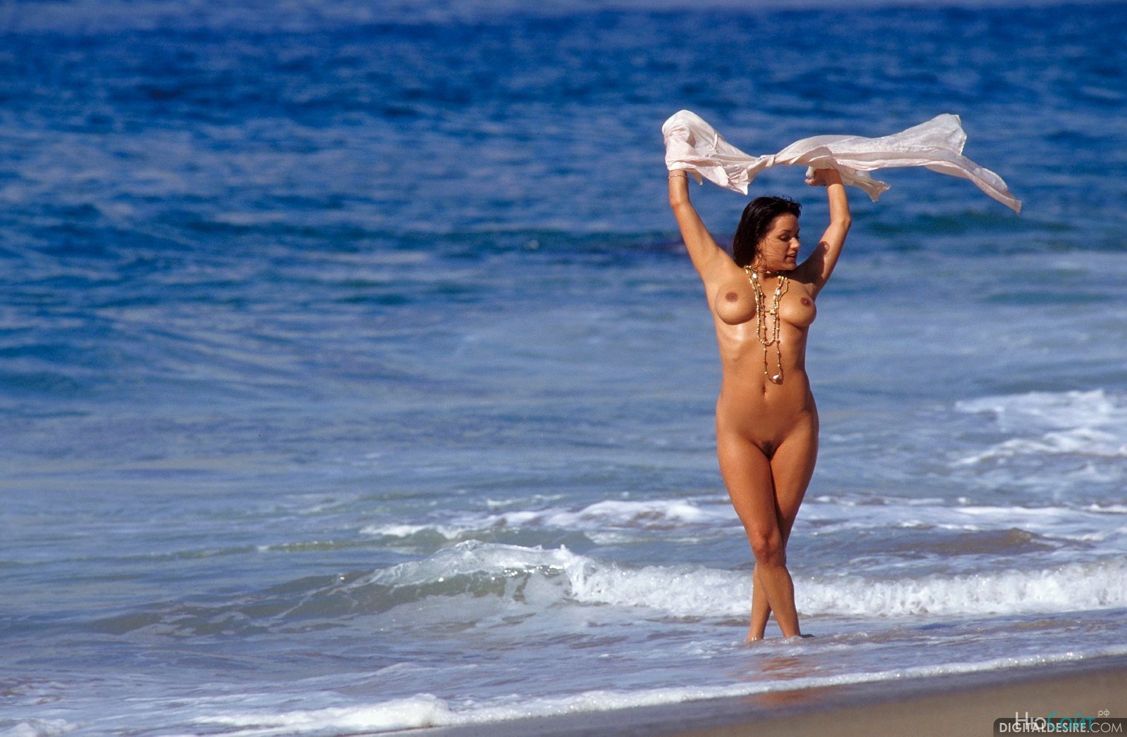 испанская голая жена фото 70